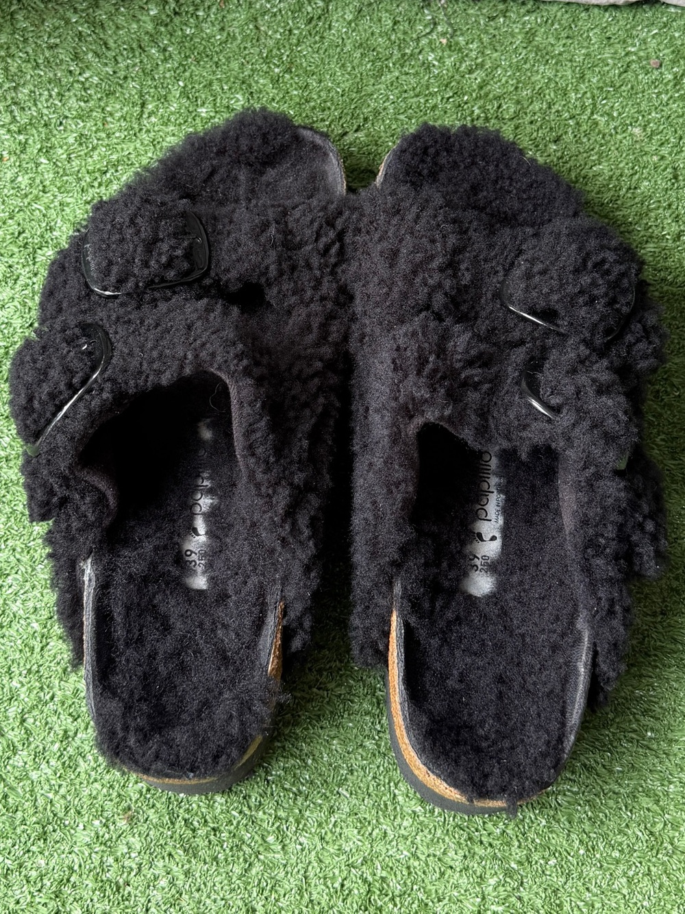 Birkenstock Papillio Arizona Big Buckle Shearling Teddy Black Women's Sandals